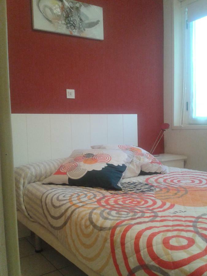 Apartamento Hendaya Playa-Wifi-Parking Exterior foto